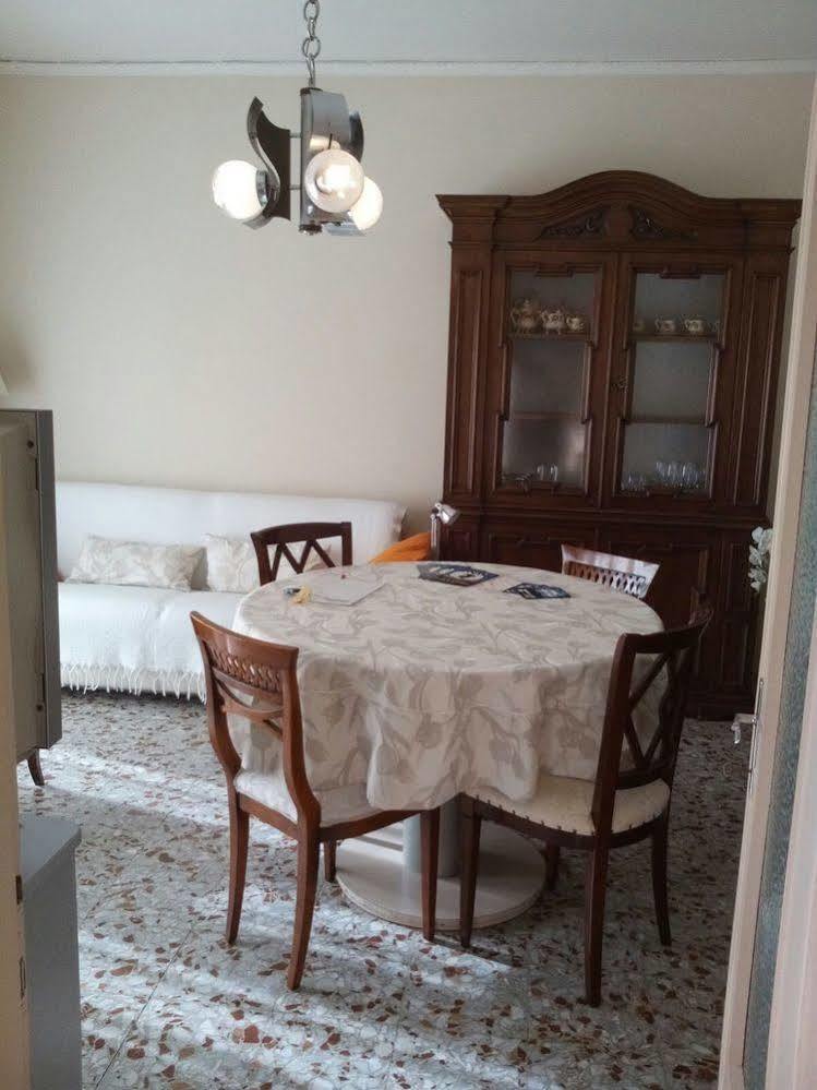 Casa Emanuela Bed & Breakfast Piazzola sul Brenta Dış mekan fotoğraf