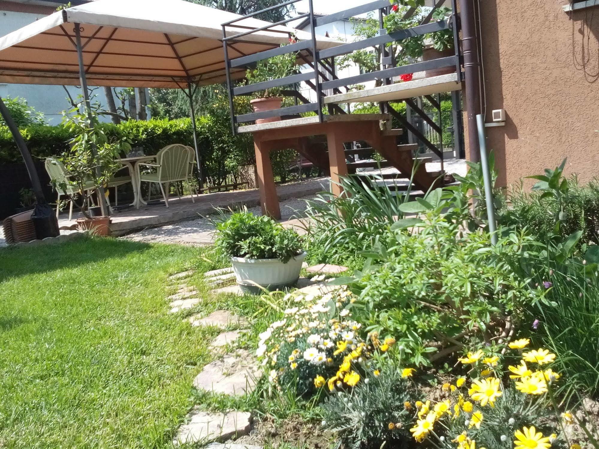 Casa Emanuela Bed & Breakfast Piazzola sul Brenta Dış mekan fotoğraf